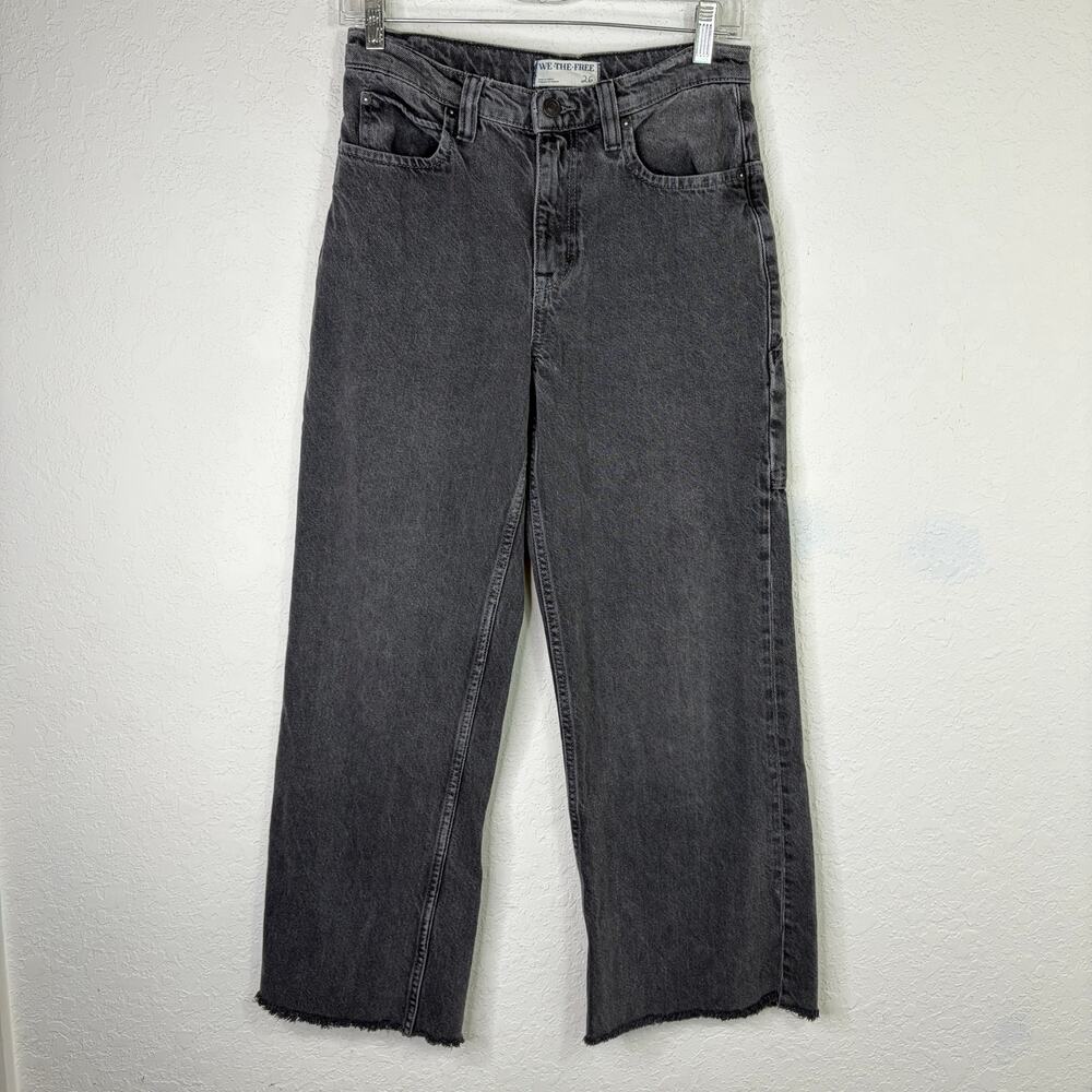 We The Free Tinsley baggy mid-rise straight leg raw hem black jeans size 26, zip